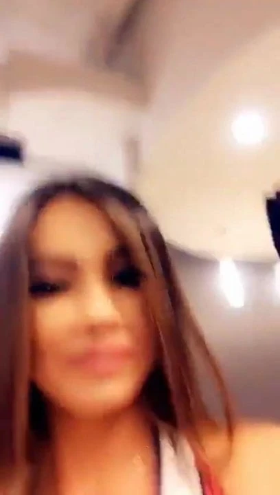 Esperanza Gomez 18uju
