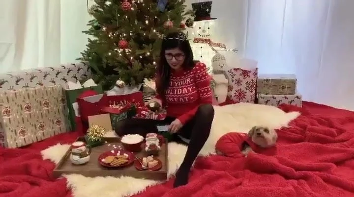 Its an avocado Mia Khalifa last year 2019