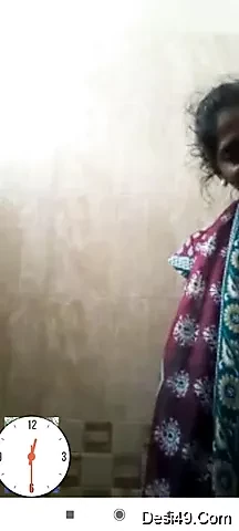 Desi bhabhi ko chodkar xhamaster par dalo like comment pao