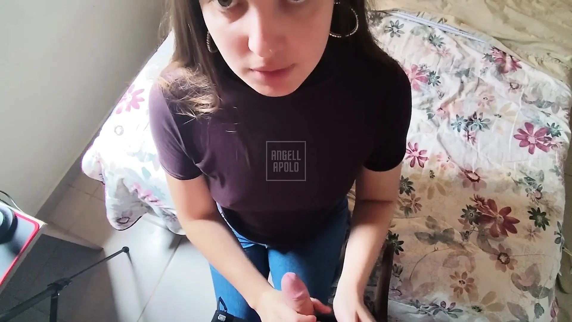 Big ass blonde made me and I came by accident