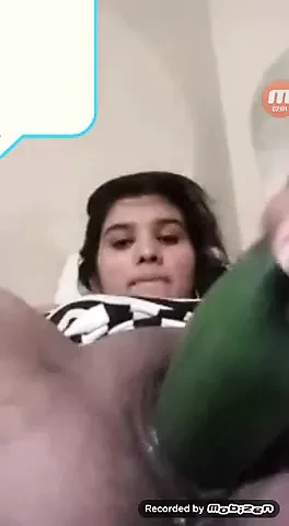 Desi horny Indian babe is so horny with her pussy