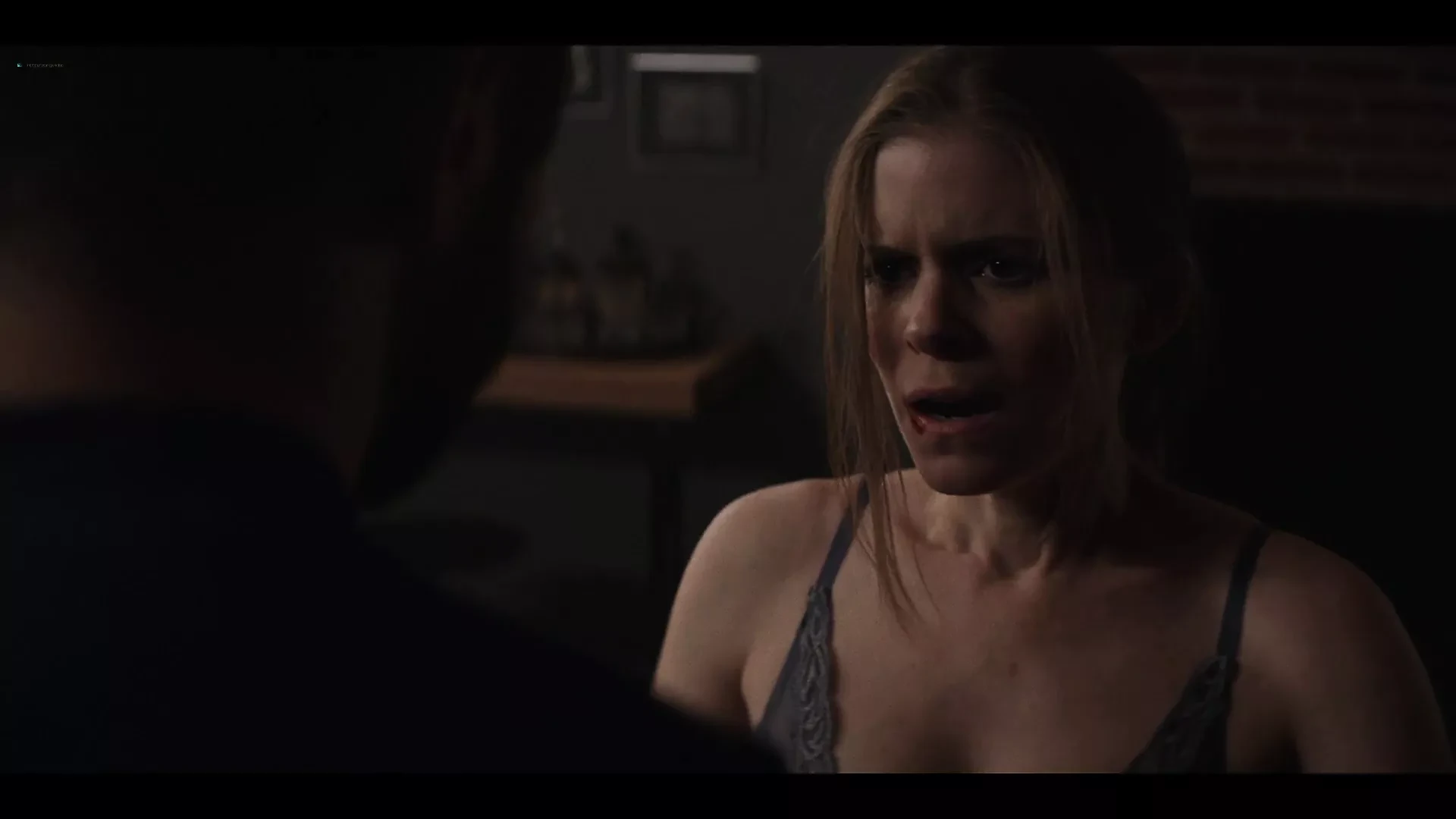 Kate Mara – »A Teacher» s1e09