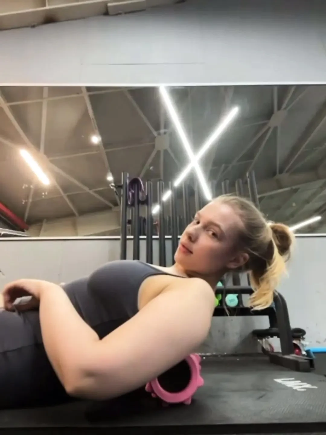 Unreal fucking in the gym
